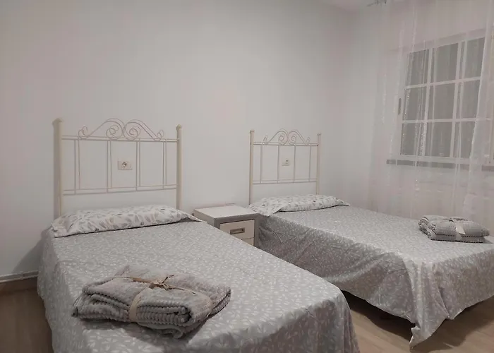 Gran Casa Cerca De La Playa بيت للعطل *